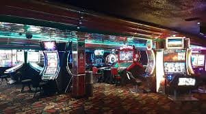 Filipino players enjoying mobile sports betting on cod win apk